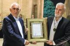پزشکان از سیره ابوعلی سینا الگوبرداری می‌کنند؛ اعطای نشان اهدای عضو به شهردار شیراز