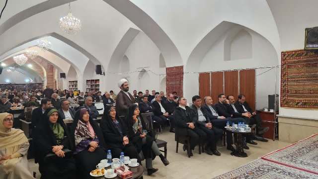 بزرگداشت اعیاد شعبانیه و روز جانباز در مسجد کبود ایروان